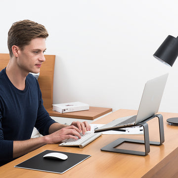 Elevate Alloy Stand
